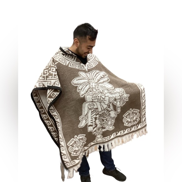 Unisex Mexican Poncho Aztec Warrior - Picture 7 of 7